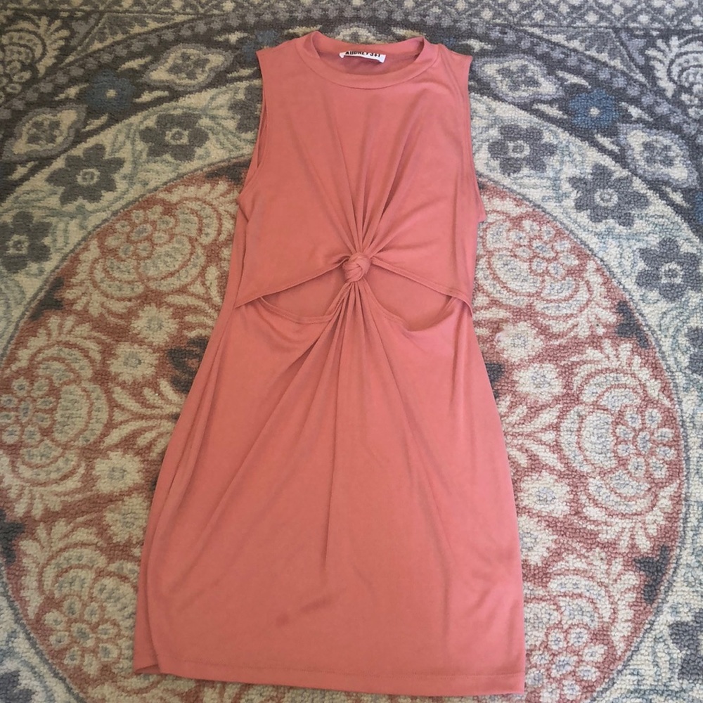 Brand New: Boutique Audrey 3+1 Dress, Size M